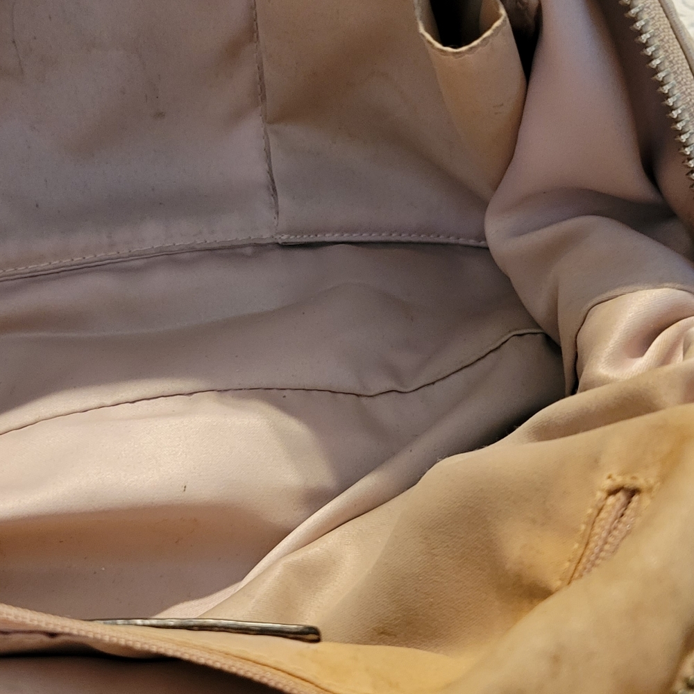 Coach Cream Leather Satchel with Silver Hardware.  Make An Offer! - Picture 14 of 16